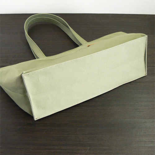 staana-hakobag トート